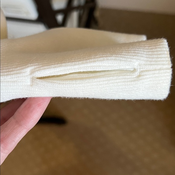 NWOT Old Navy Women's Off White Dynamic Fleece Quilted Jacket - Picture 5 of 12